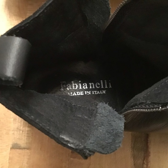 Fabianelli Made in Italy black leather pointy toe side zip block heel boots. S 8 - Picture 10 of 11